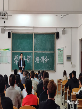 封面.bmp 封面.bmp